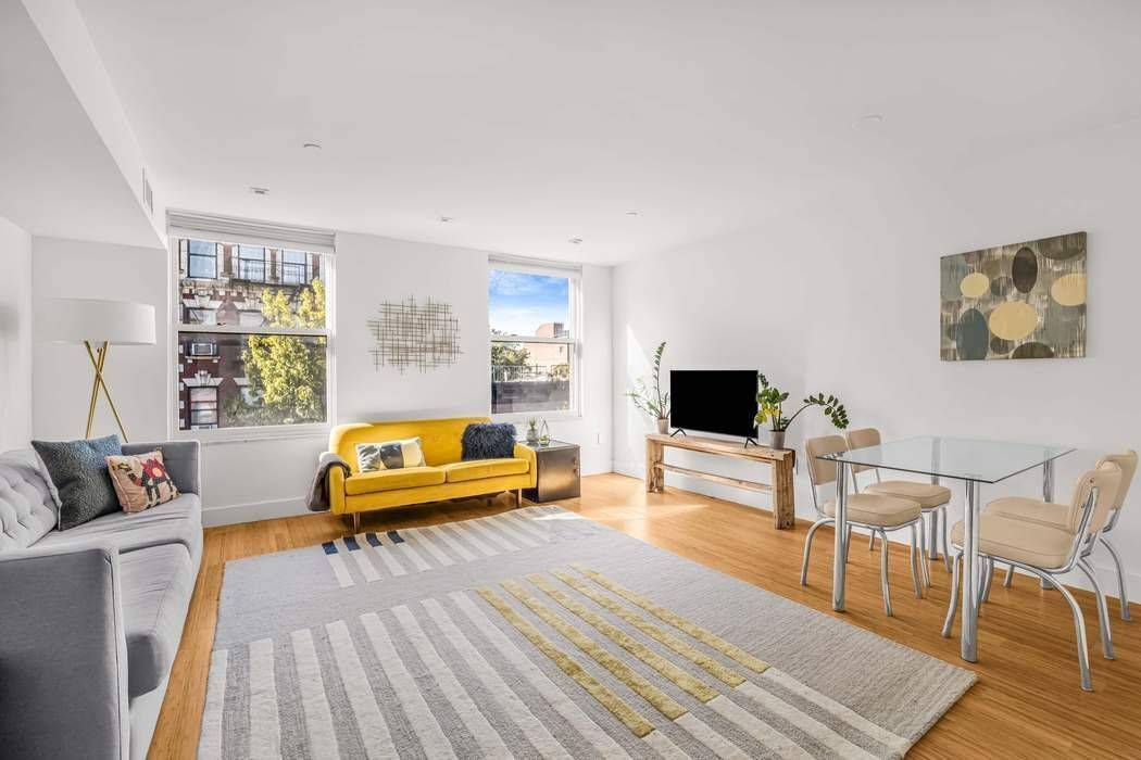 The San Giorgio Condominiums is an historic six apartment townhouse that have been newly renovated.