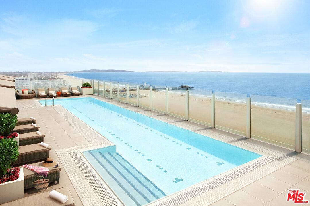 1221 W OCEAN AVE 2BR Santa Monica La