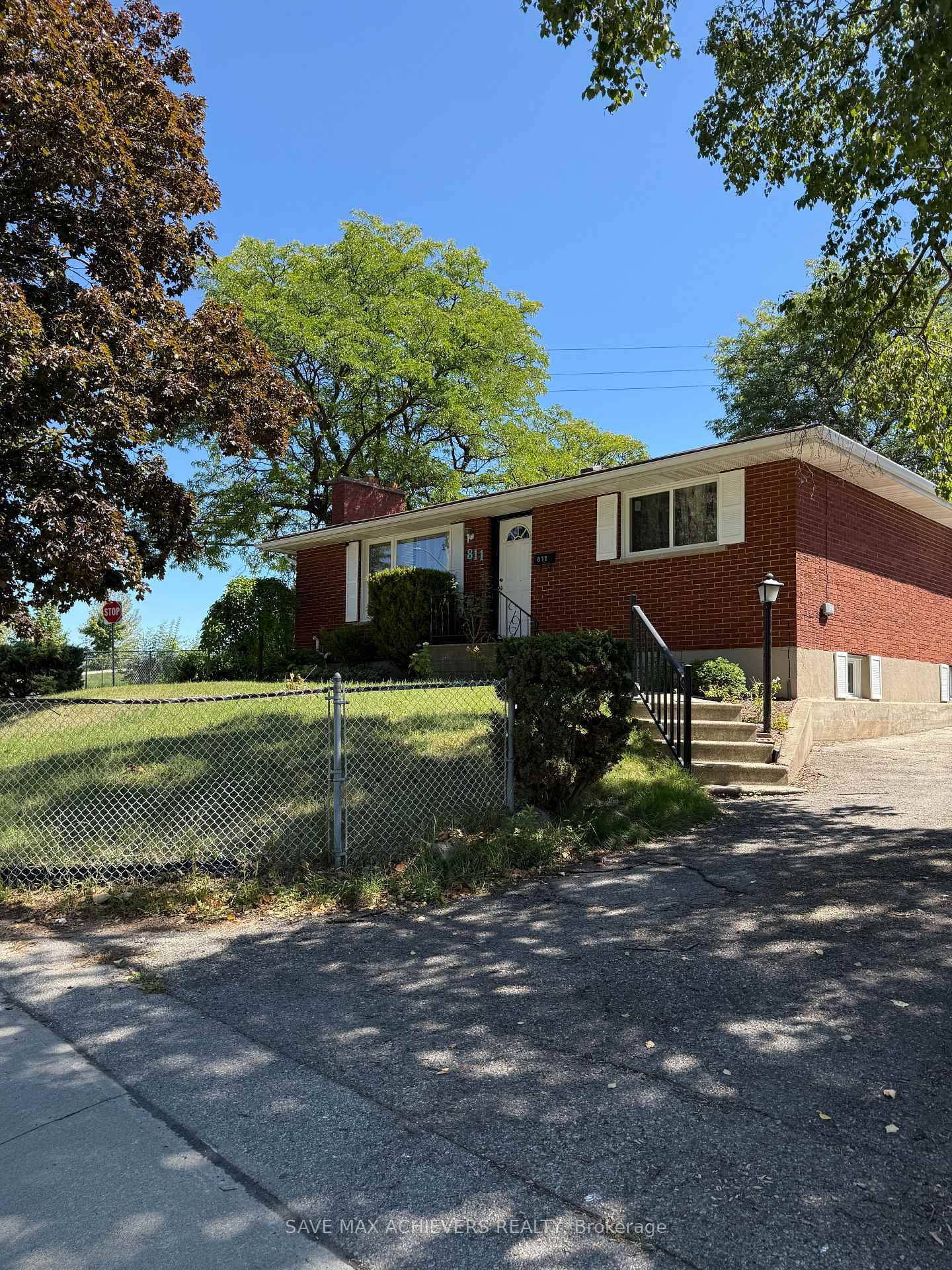 Welcome to this inviting and well maintained 1 bedroom basement unit, tucked away on a quiet residential street in the heart of Preston.