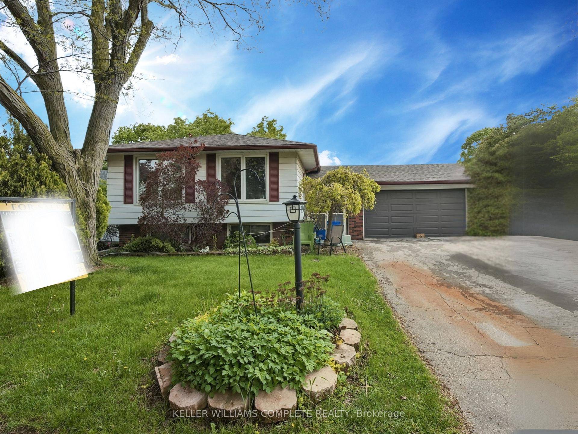 Welcome to 591 Bridle Wood, Burlington !
