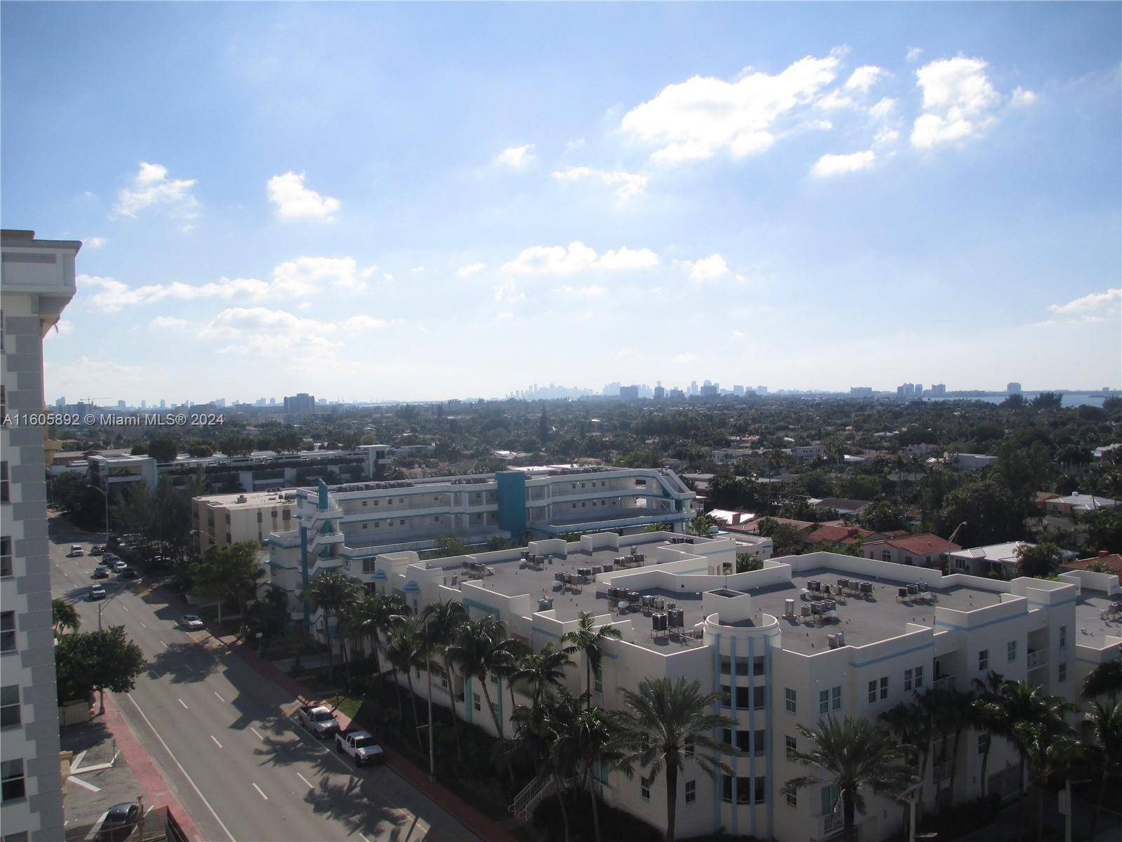 Oceanfront ! ! Light and Bright 2 2 in a boutique building with Views of the Ocean and City from your wraparound balcony !