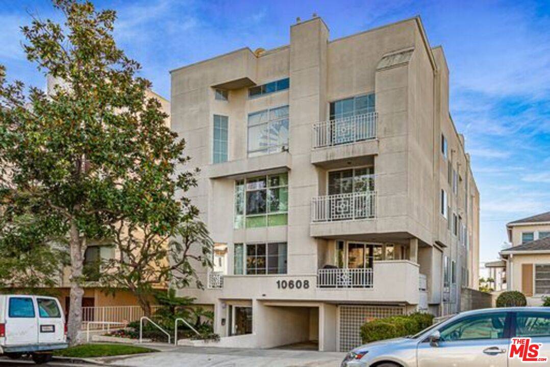 10608 Wilkins Ave 2BR Westwood La