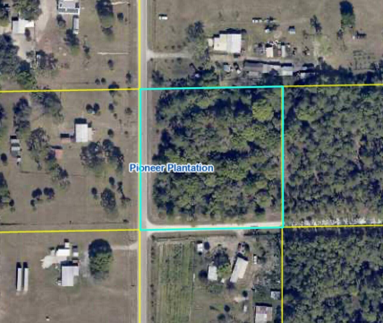 The Best and Perfect location to build your dream home in Clewiston !