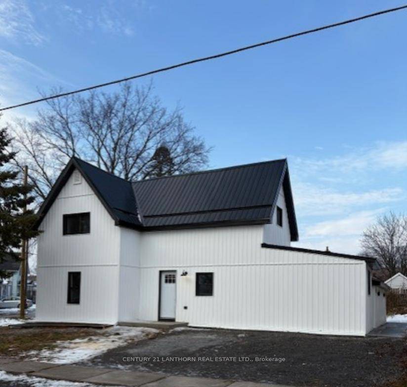 For lease ! This beautifully renovated 2 bedroom, 1 bathroom home with 1 parking spot, offers a perfect blend of style, space, and comfort.