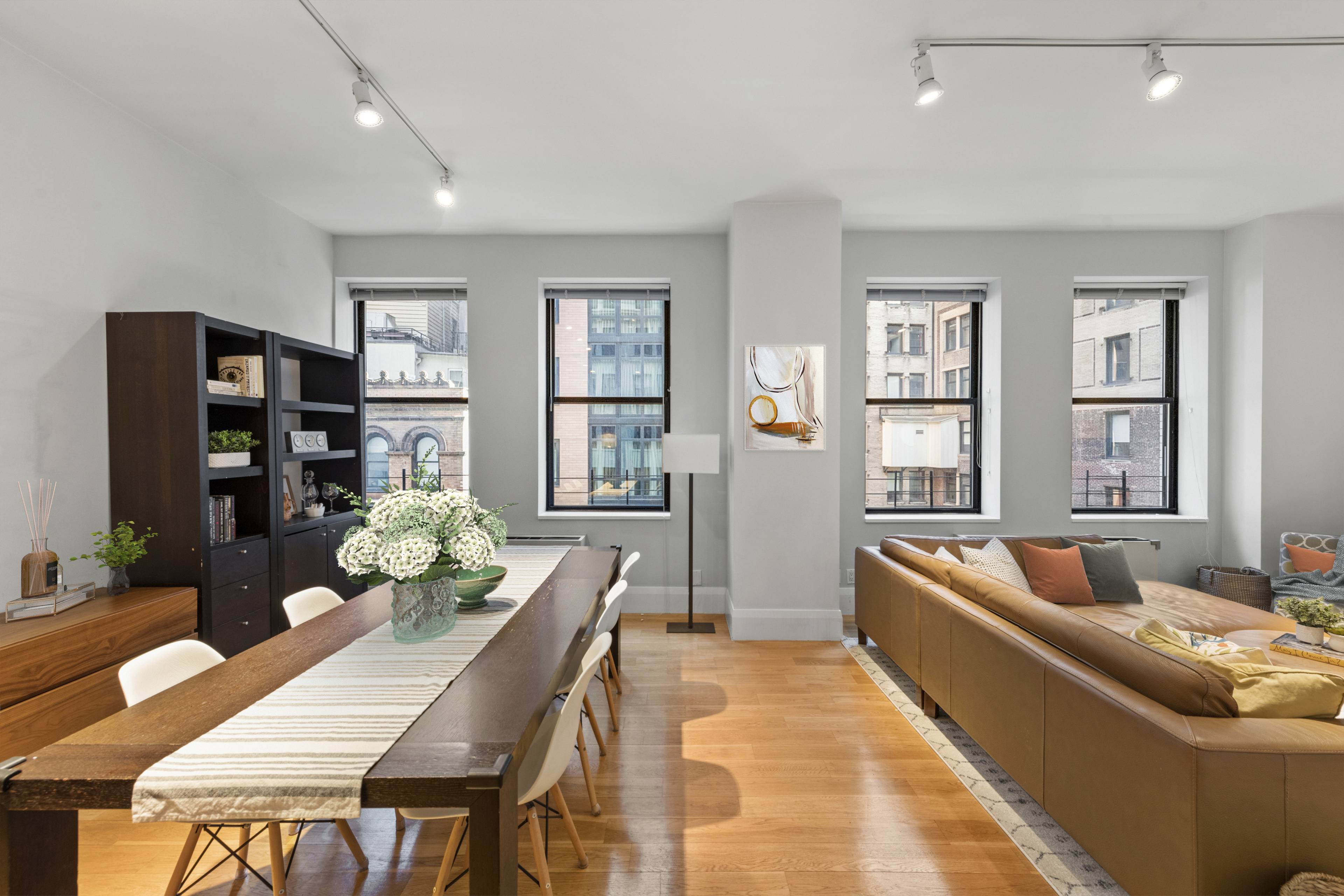 71 Nassau St. 11A sits perfectly in the heart of the Financial District and offers sun filled open living space and generous bedrooms.