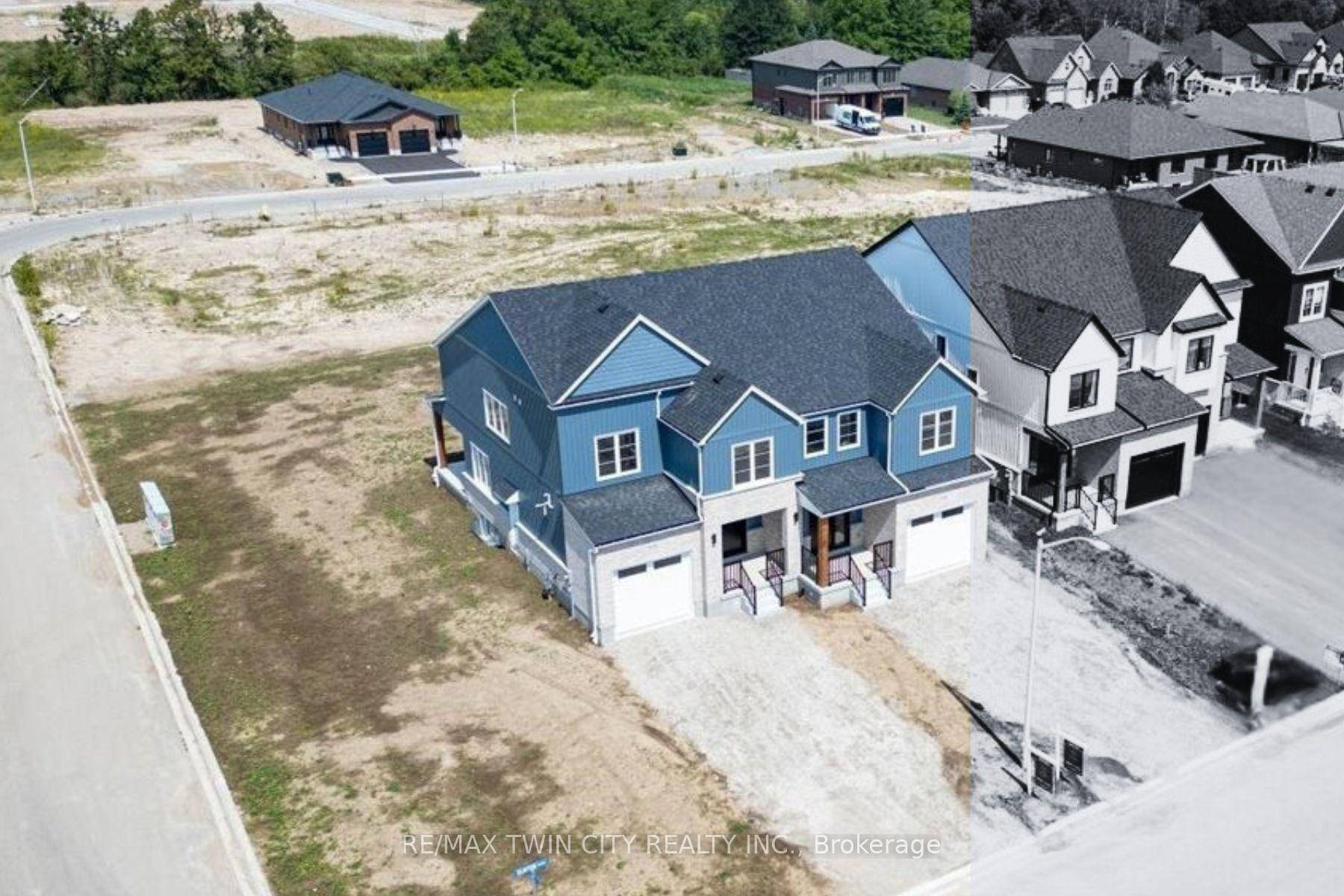 Opportunity knocks ! RemarksPublic Beautiful curb appeal for an equally beautiful Mitchell countryside setting.