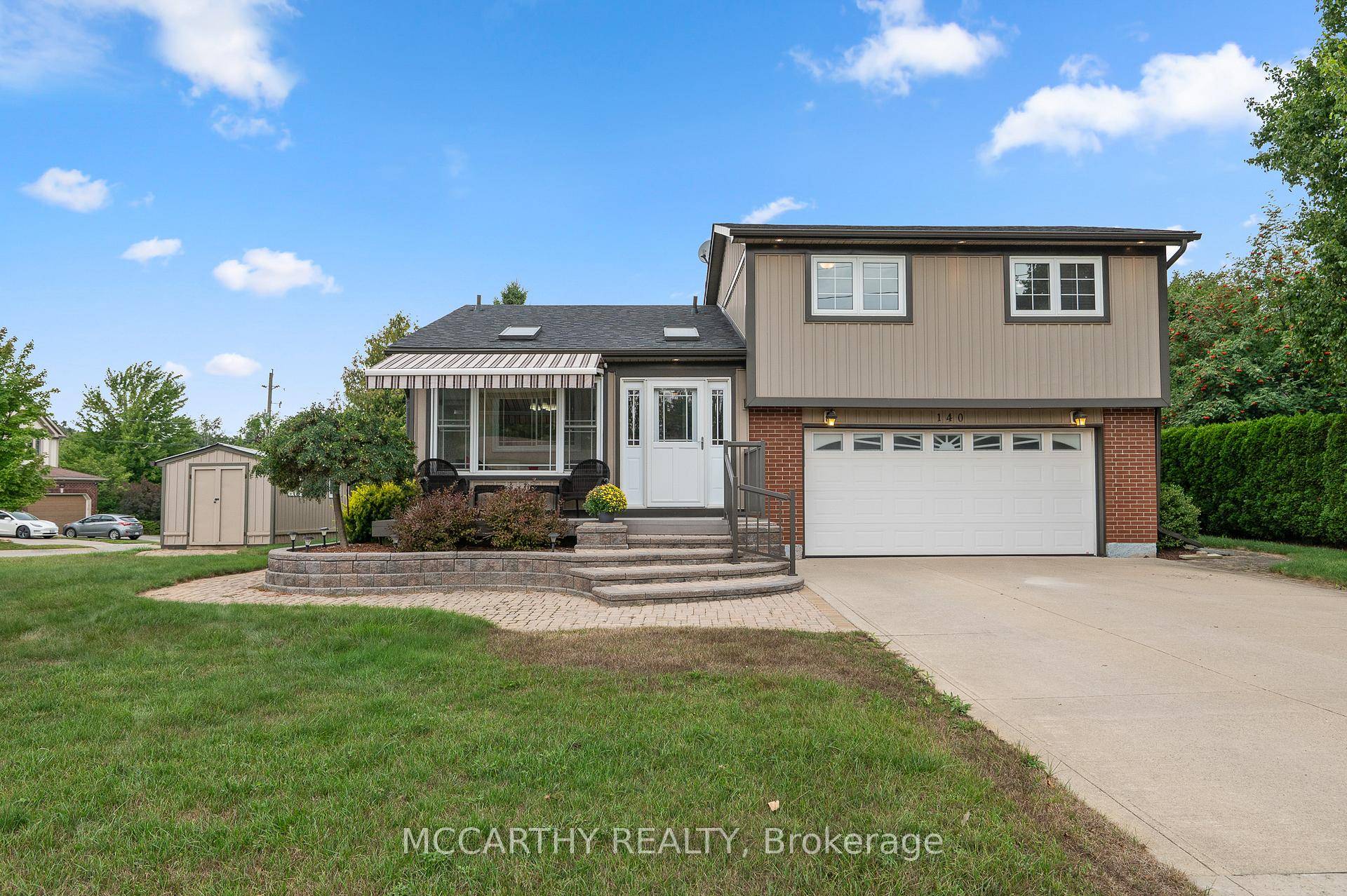 Corner lot with large lot 80 x 100ft, 3 Bedroom 2 Bathroom well maintained 3 level Side split.