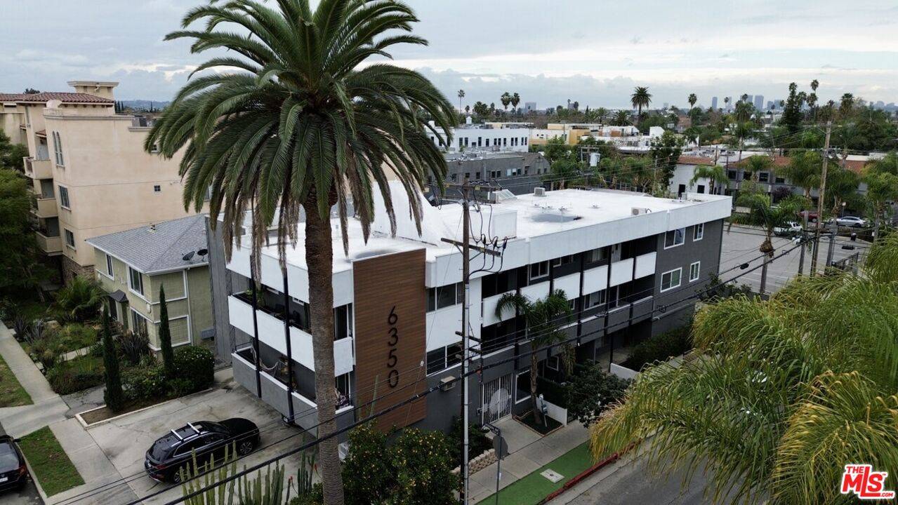 6350   Willoughby Ave 2.0 Hancock Park LA