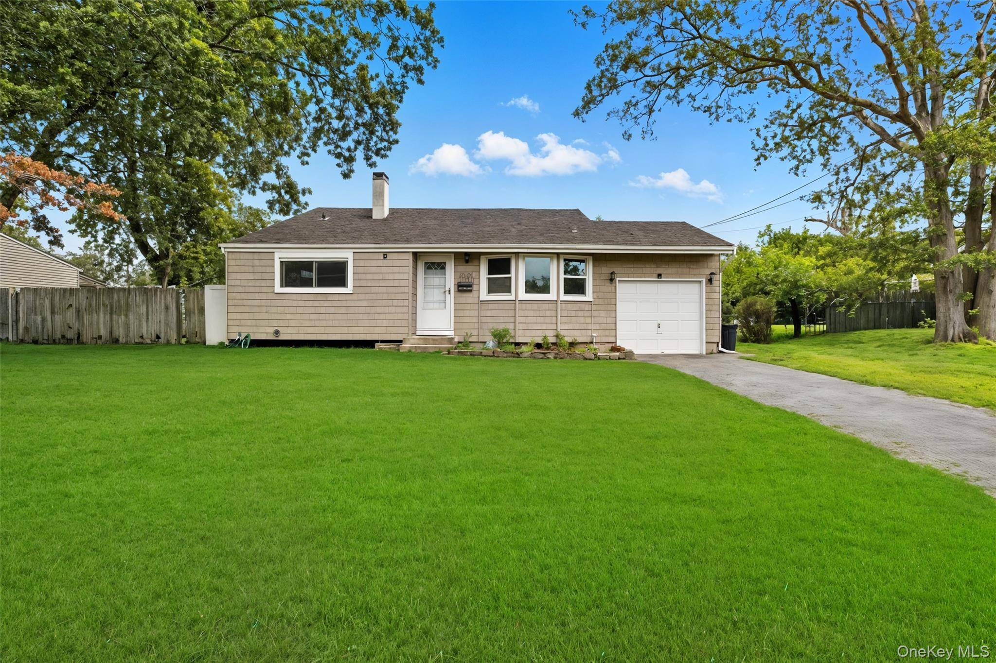 Great beginnings await at 2905 Beechnut Ave, a charming 4 bedroom, 2 bath Split perfectly positioned at the end of a peaceful cul de sac.