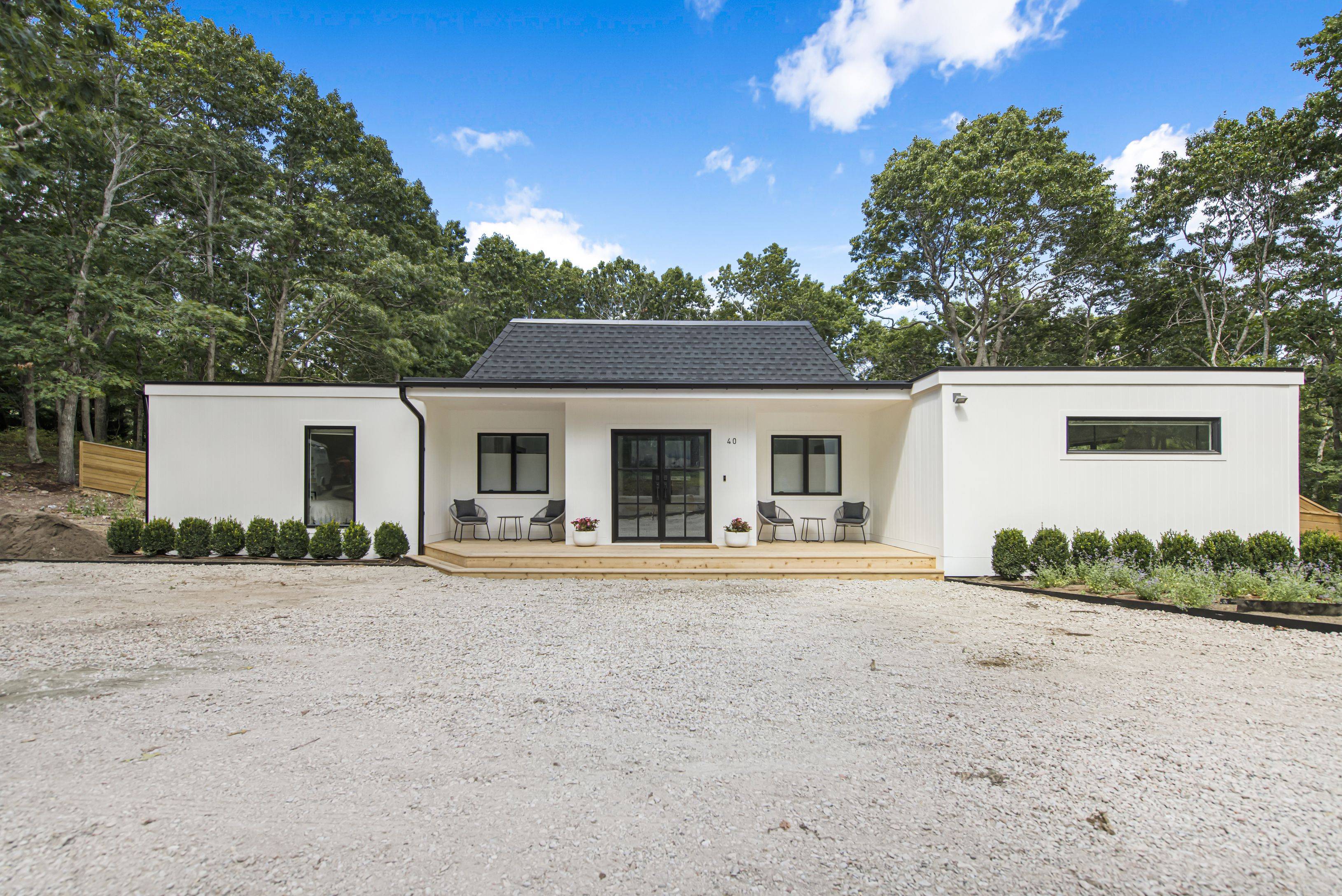 Gut Renovated 3 Bedroom Oasis in East Hampton 