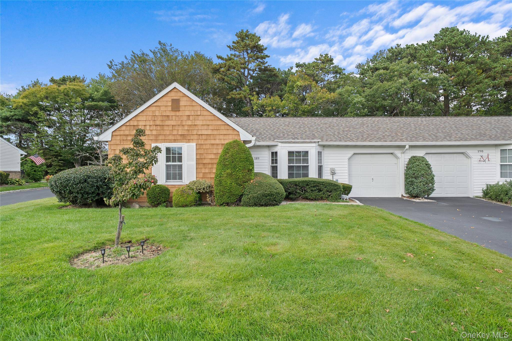 Welcome to easy living in this beautifully maintained Farrington Model located in one of Sayville s most sought after 55 communities.
