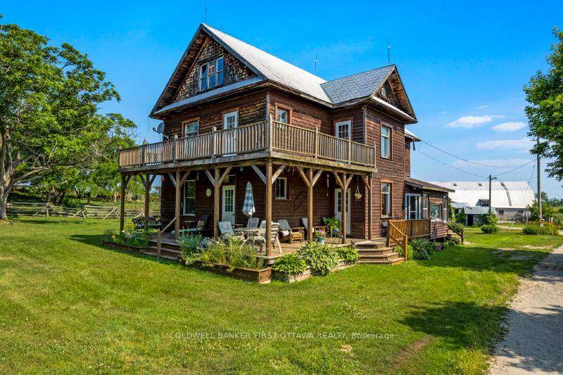 Beef and hay farm on 292 acre farm consisting of 100 acre hay fields and 80 acres of pastures.