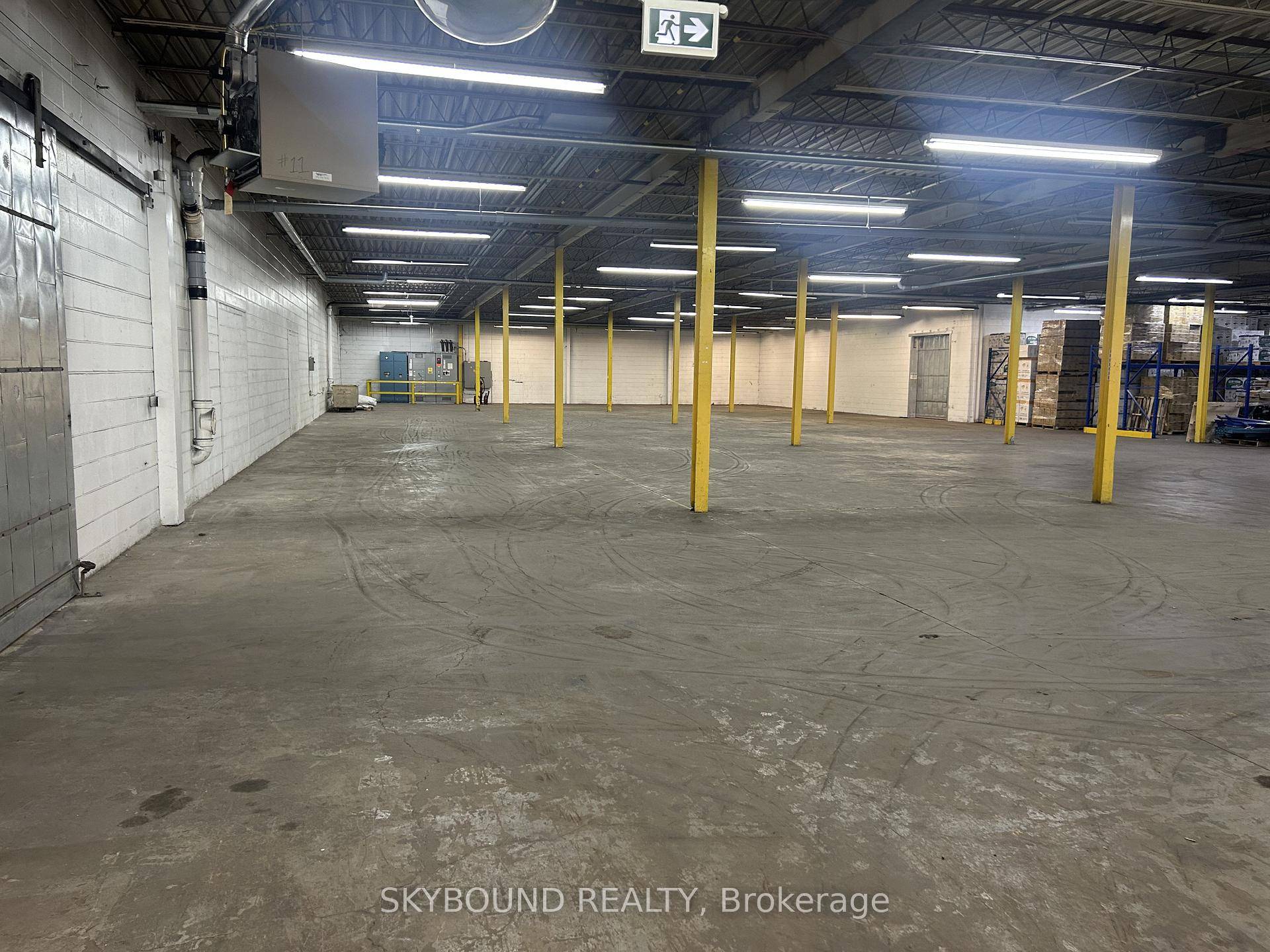 3PL space available for lease.