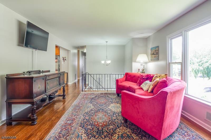 Large 4 bedrooms home with separate in laws suite on the first floor.