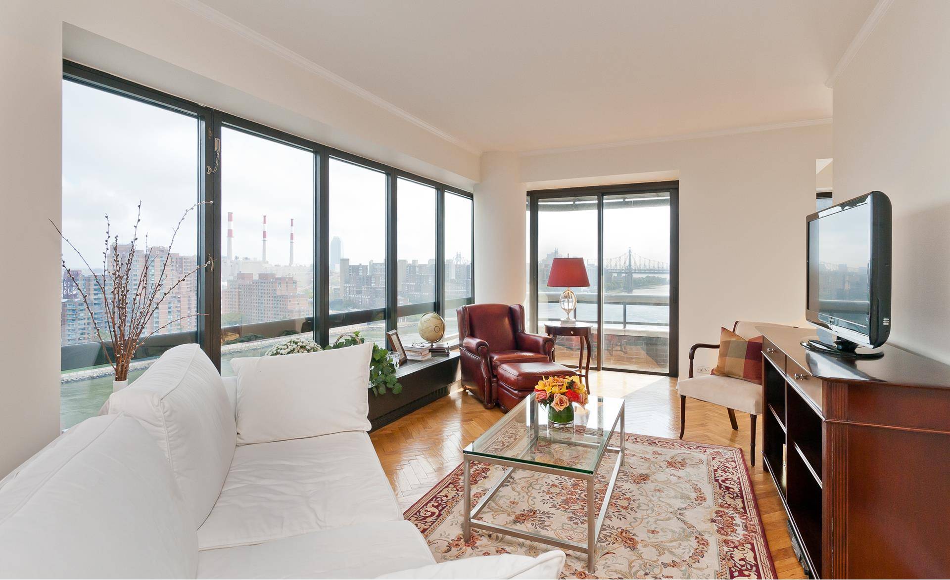 Brand new rental, two bedrooms two marble bathrooms on a high floor with amazing river and city views in the coveted H line.