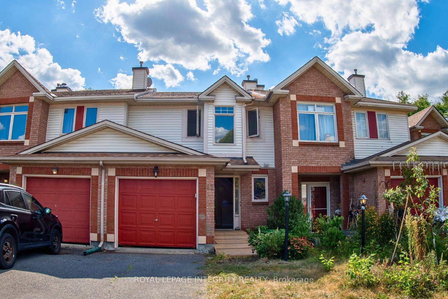 Step into this inviting three bedroom home that offers a wonderful canvas for your own personal touches !