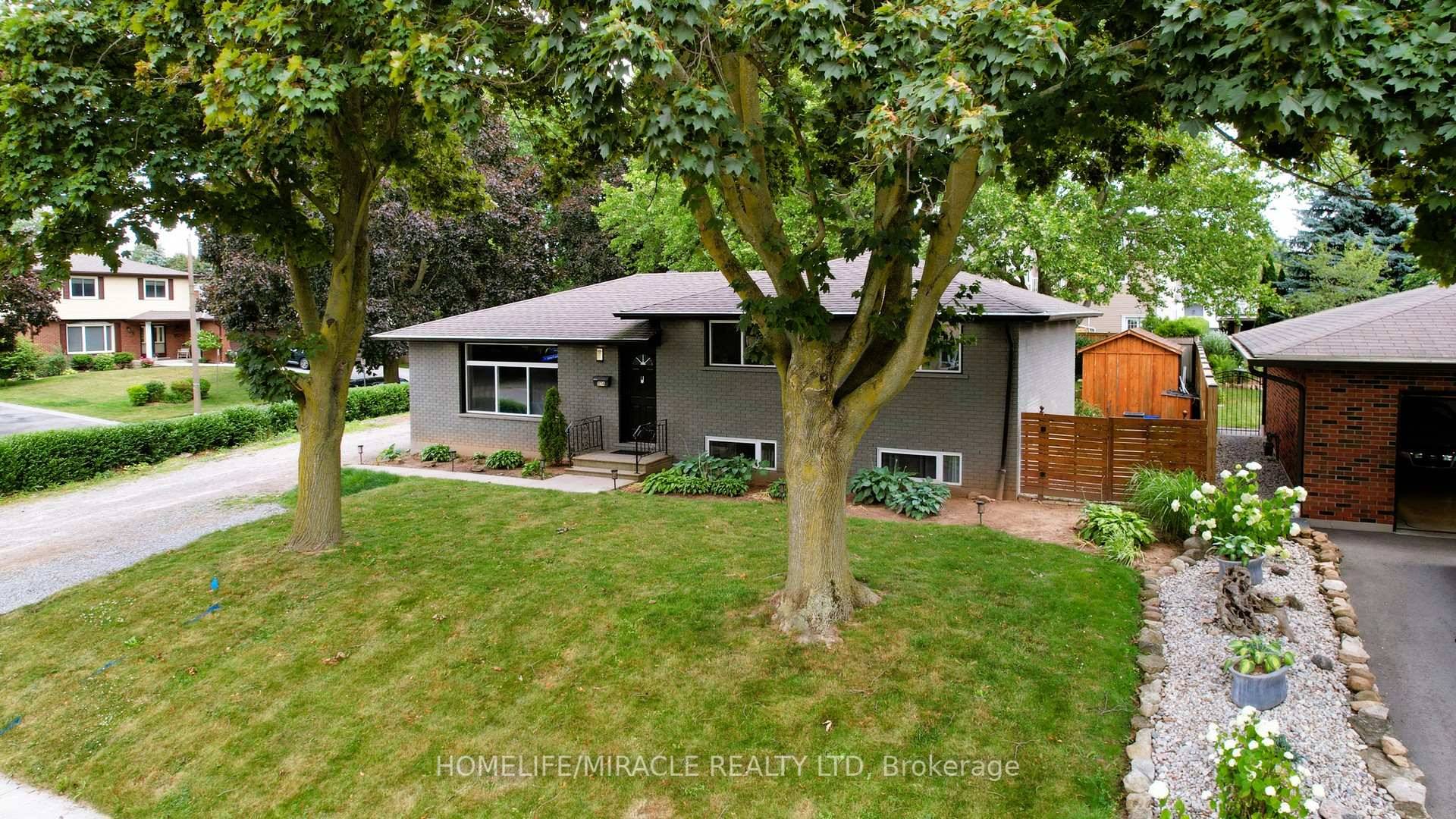 Beautiful Detached Bungalow for Sale in South Grimsby walk to Lake Ontario, Don't miss this rare income generating opportunity in the heart of South Grimsby, just minutes from the serene ...