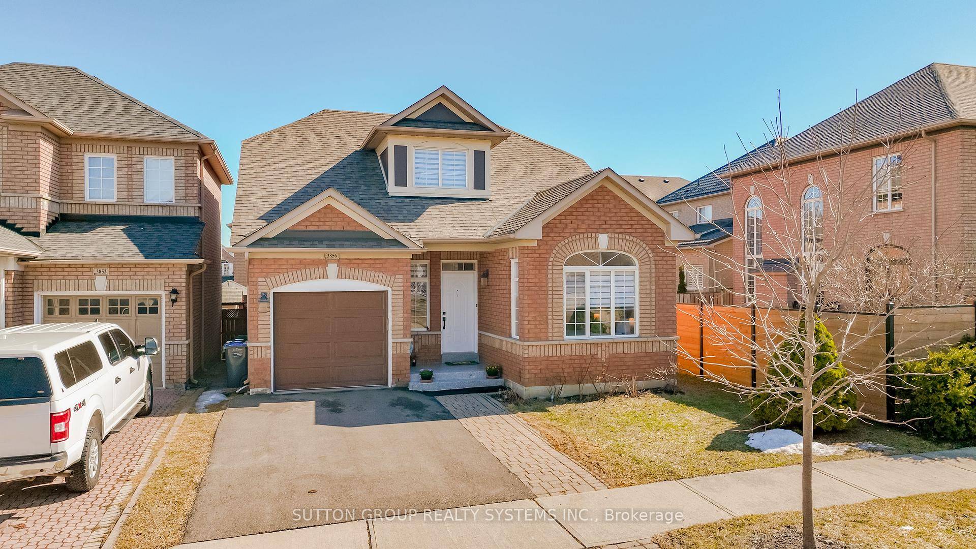 Experience the joys of luxurious living in this bright, impeccably maintained Arista Homes built Bungaloft, located in the highly sought after community of Churchill Meadows in Mississauga Major Intersection Ninth ...