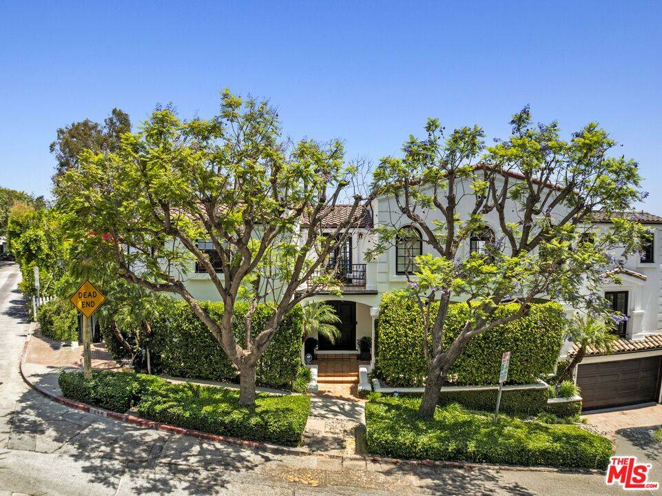1348   Miller Dr 4BR Sunset Strip La