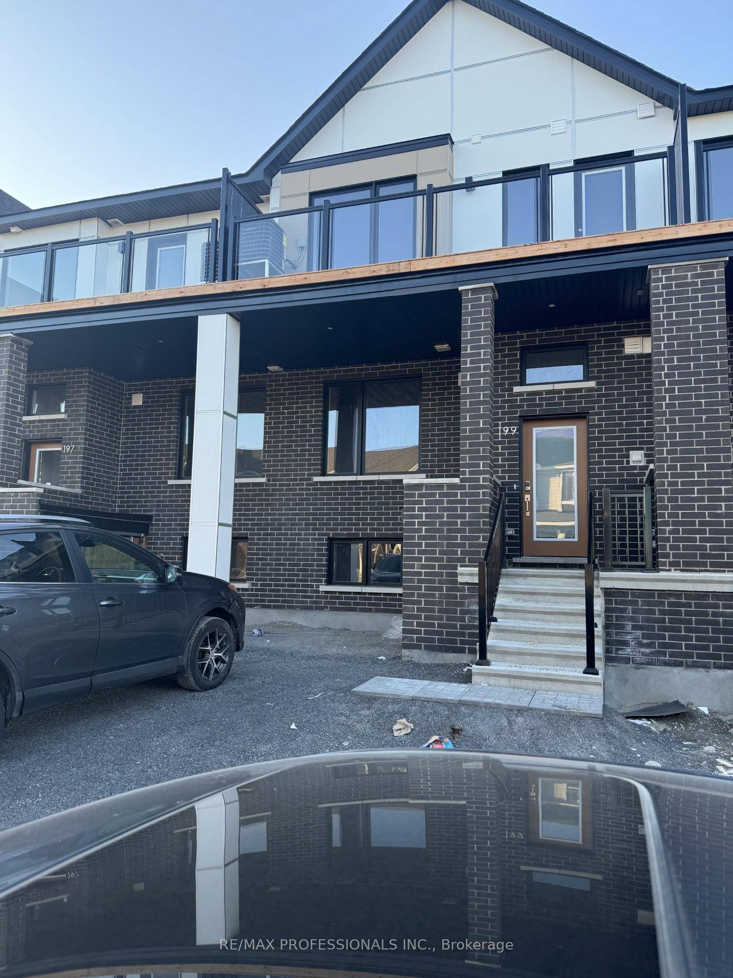 Welcome to 199 Beebalm Cres in Ottawa.