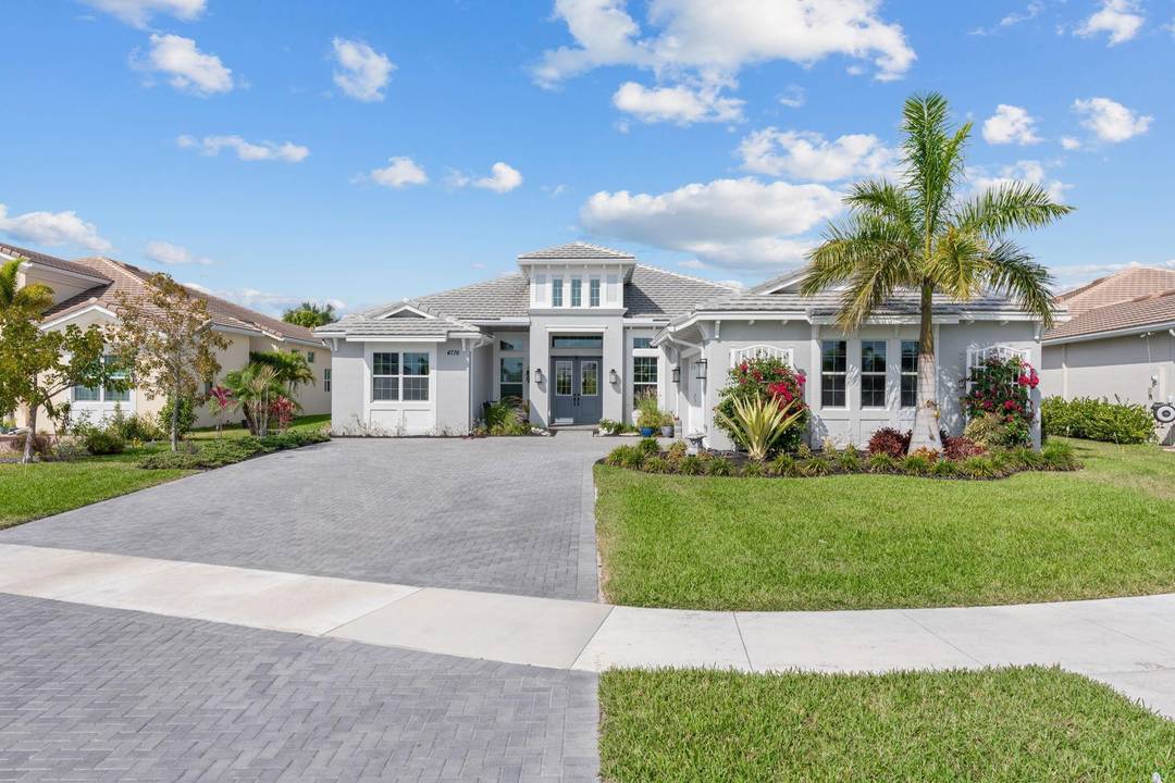4 BEDS, 4. 5 BATH RESIDENCE ON AN EXPANSIVE 13, 872 SQFT FENCED LOT LOCATED IN THE ESTATES, PRESTIGIOUS GATED COMMUNITY FEATURING ONLY 77 HOMES WITH SOME OF THE LARGEST ...