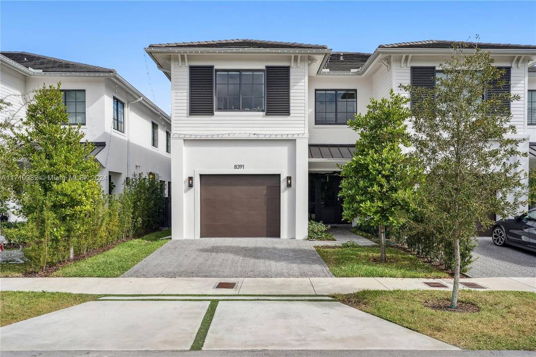 Brand New from 2022 Beautiful Townhouse located in one of the most desirable neighborhoods Miami has to offer.