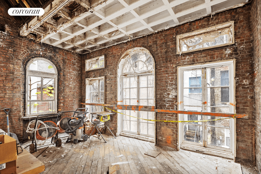 The James P. Warburg Mansion A Rare Opportunity on Manhattan's Upper East Side Exceptional Double Width Mansion in a Prime UES Location 37 ft Wide 12, 500 sqft approx.