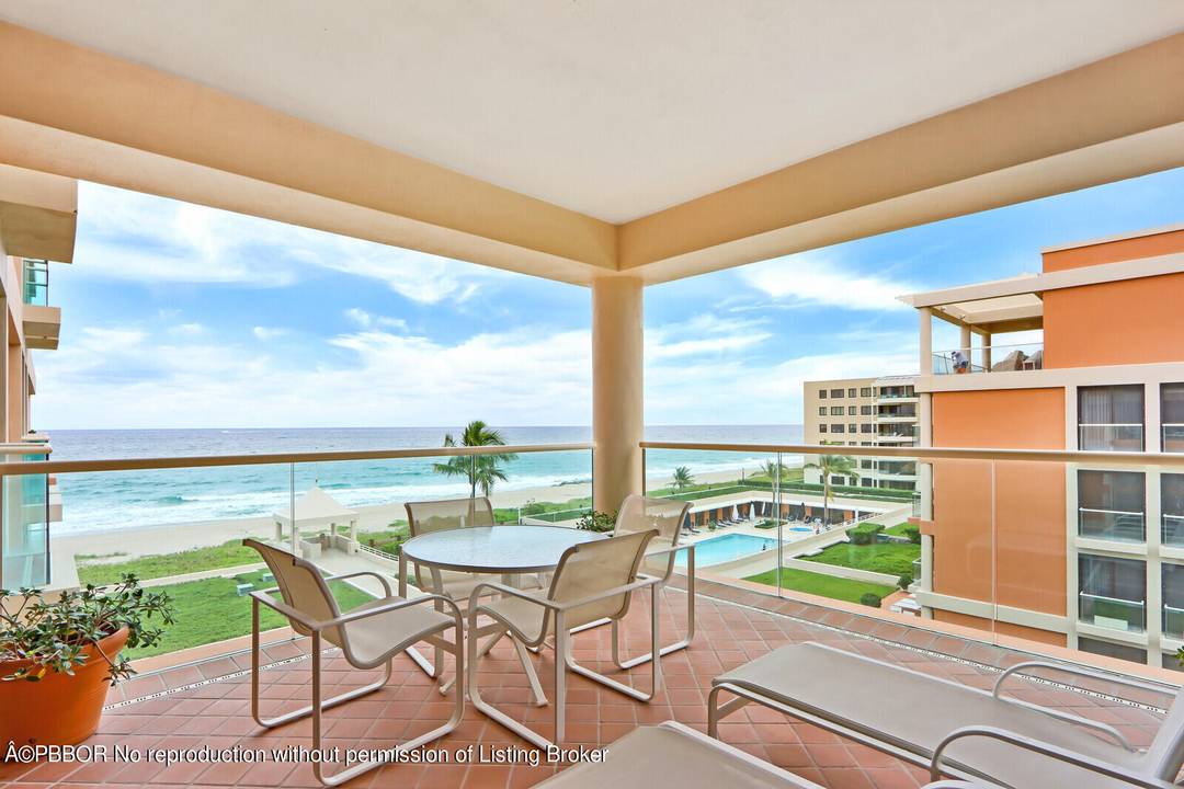 A special opportunity to live in a full service condominium facility.