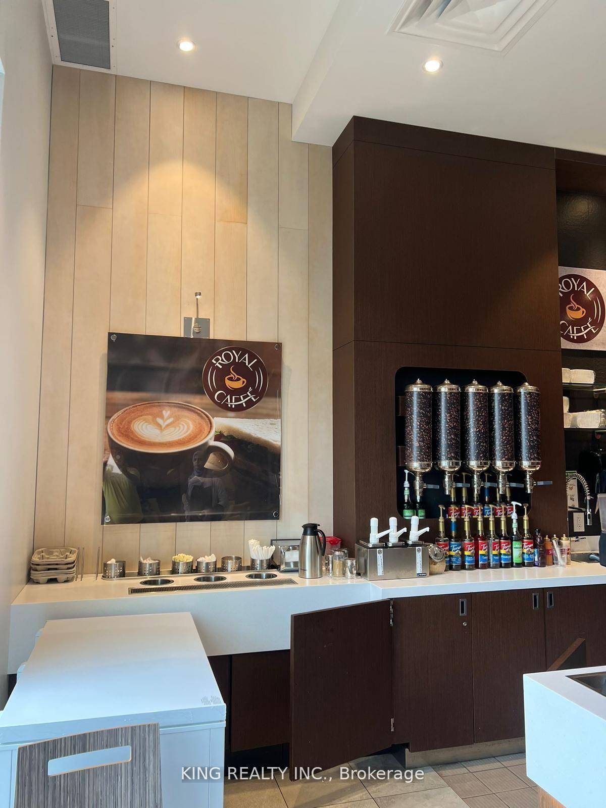 Location Location ! ! Rare Opportunity to own cafe located in Oakville in the hospital gate.