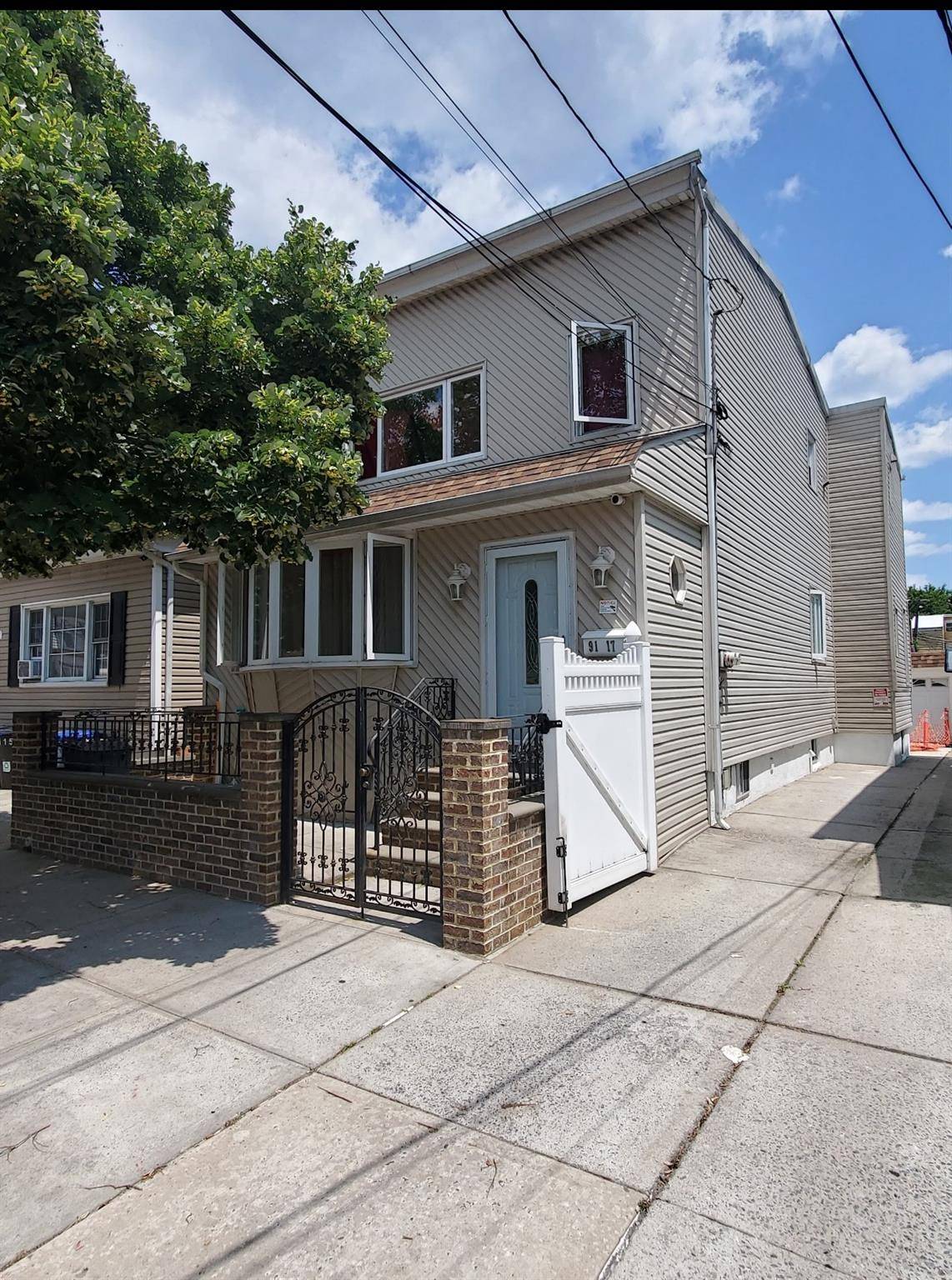 Fully Vacant, Detached 2 family house with OSE basement in great condition First floor is a 2 bedroom 1 bath, with big separate living room dinning room and kitchen Second ...