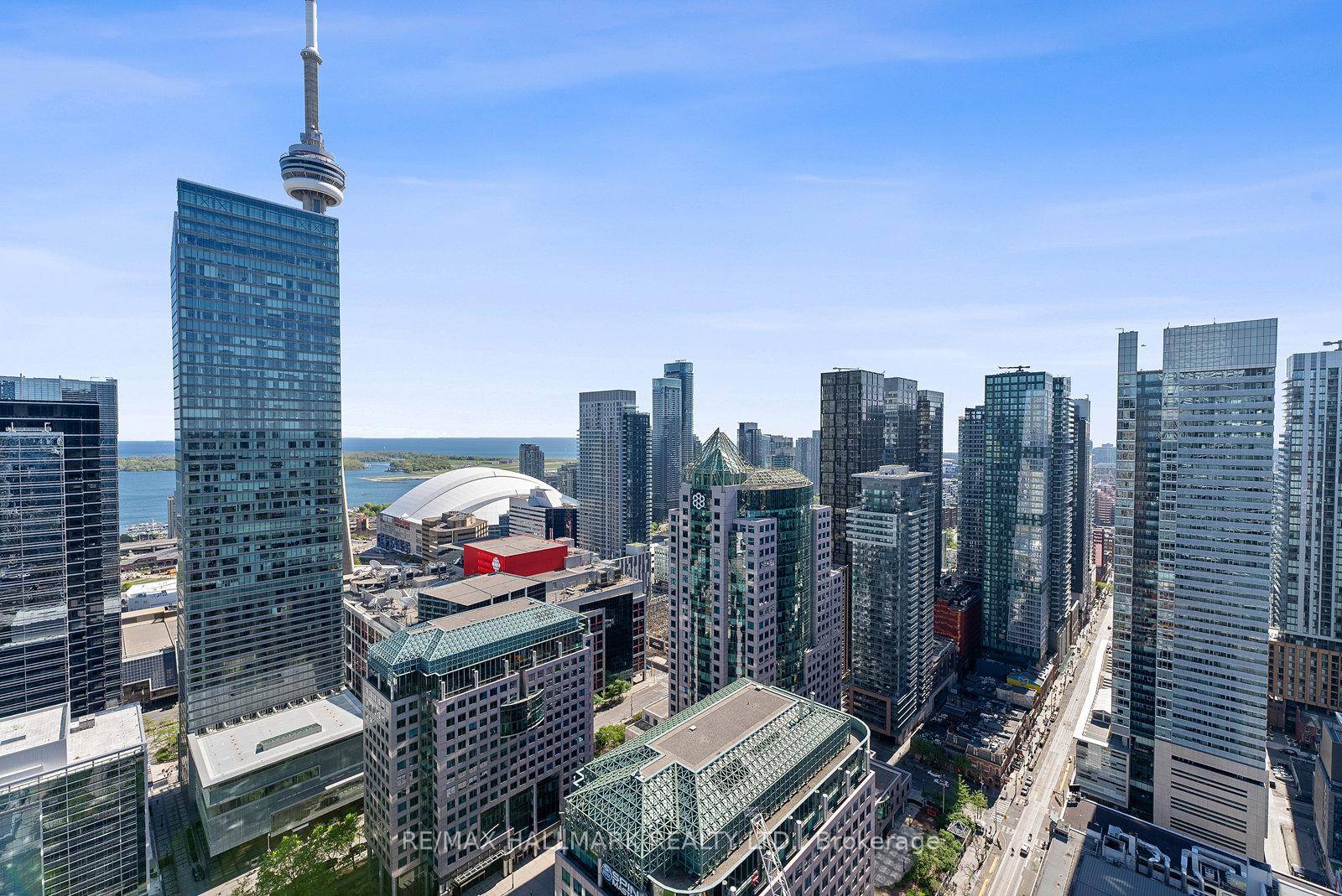 The Most Sophisticated Condo Tower Downtown Toronto Is, Theatre Park.