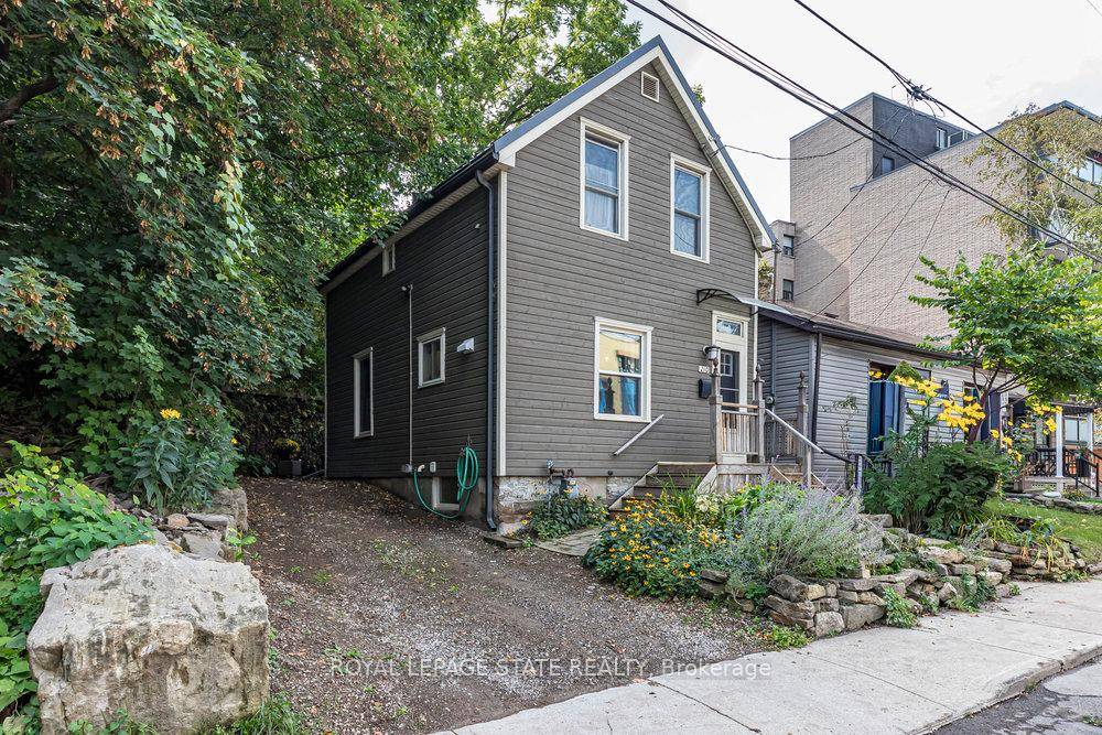 Outstanding transformation inside amp ; out with no stone left unturned !