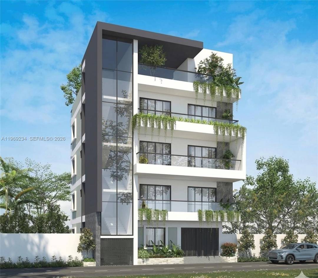 Amazing developer opportunity, 5, 000 SQFT LOT, Zoned T5 L with no abutting T3 lots.