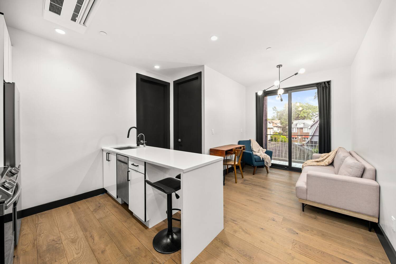 A rare opportunity to own a sleek and refined turnkey 2 bedroom condo tucked away on a quiet loop road at the intersection of Flatbush and East Flatbush.