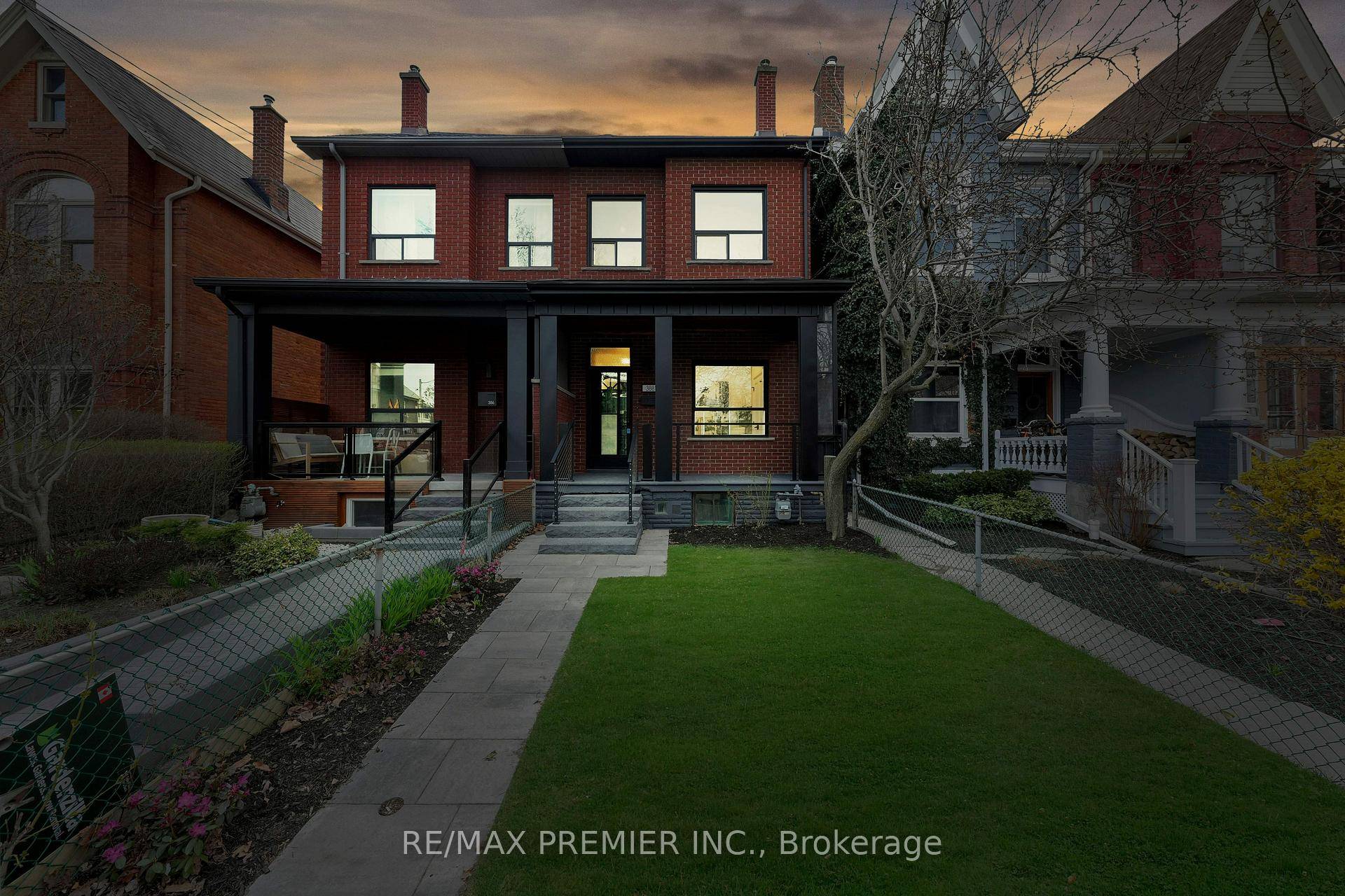 Welcome to 388 Crawford Street a beautifully renovated, move in ready home nestled in the heart of Trinity Bellwoods, one of Torontos most iconic and sought after neighbourhoods.