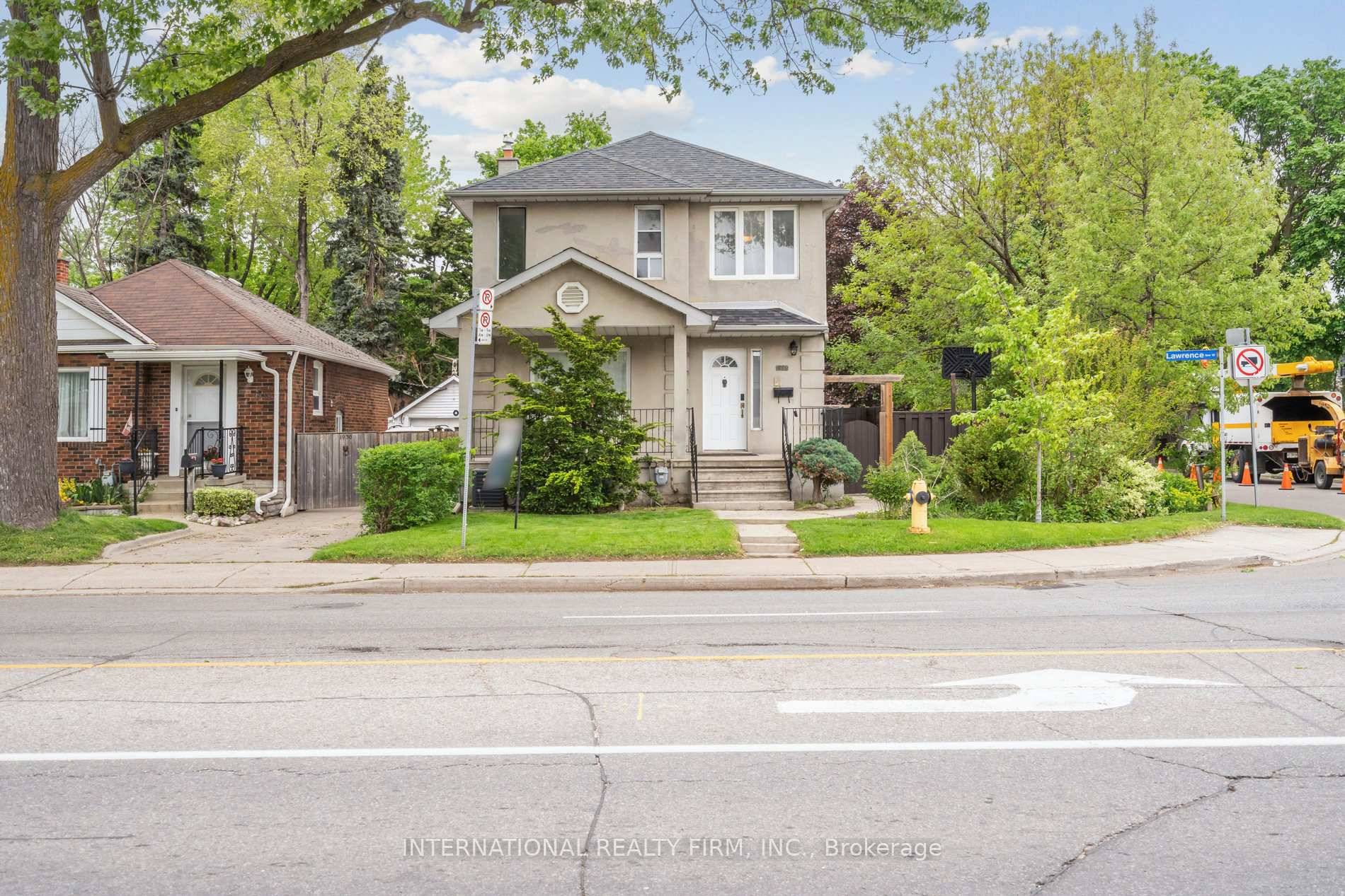 Discover 1928 Lawrence Avenue West A home that moves with the rhythm of your life, designed for comfort, built for growth, and ready to work as hard as you do.