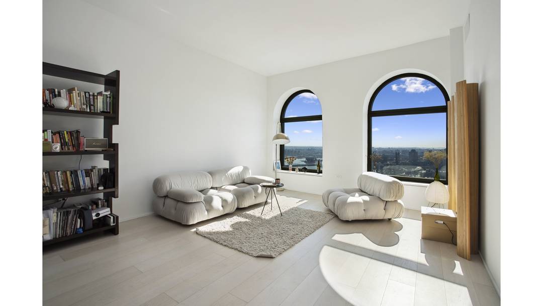 Perched high on the 50th floor, Residence 50B at 130 William offers an unparalleled urban living experience with breathtaking panoramas of the iconic New York City skyline and its tranquil ...