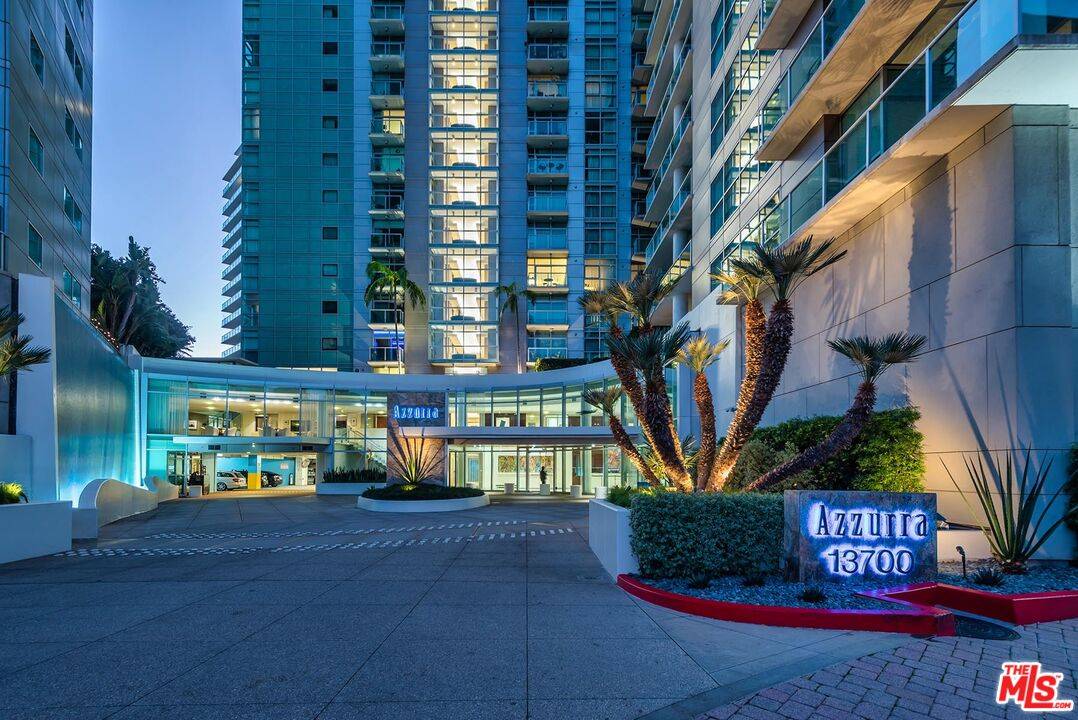 13700 Marina Pointe Dr 1BR Marina Del Rey La