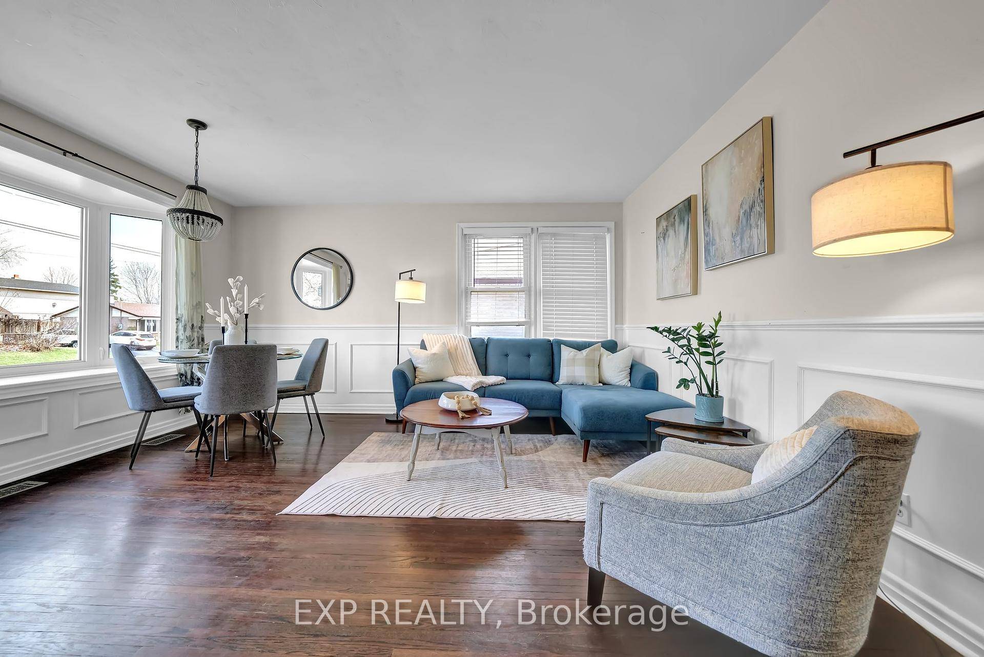 Welcome to this cozy bungalow, perfectly situated overlooking Lake Vista Park, on a spacious 50' wide lot with a private backyard.