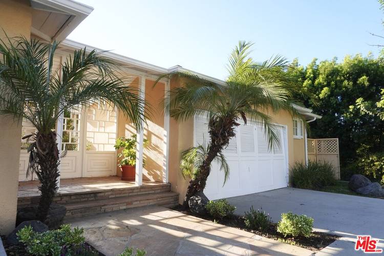951  Masselin Ave 3BR Hancock Park La