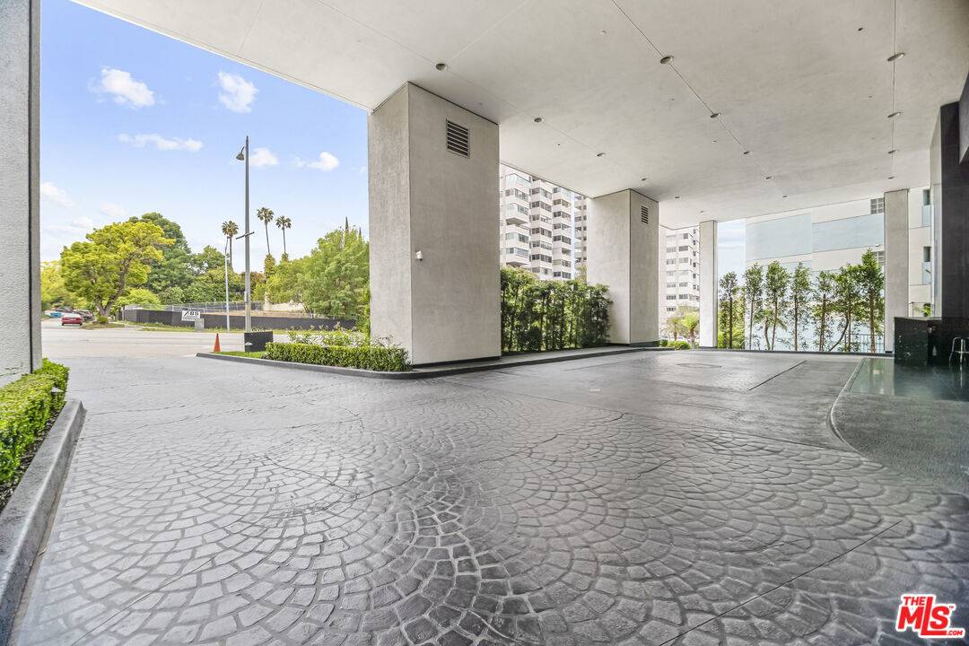 10350   Wilshire Blvd 2BR Westwood La