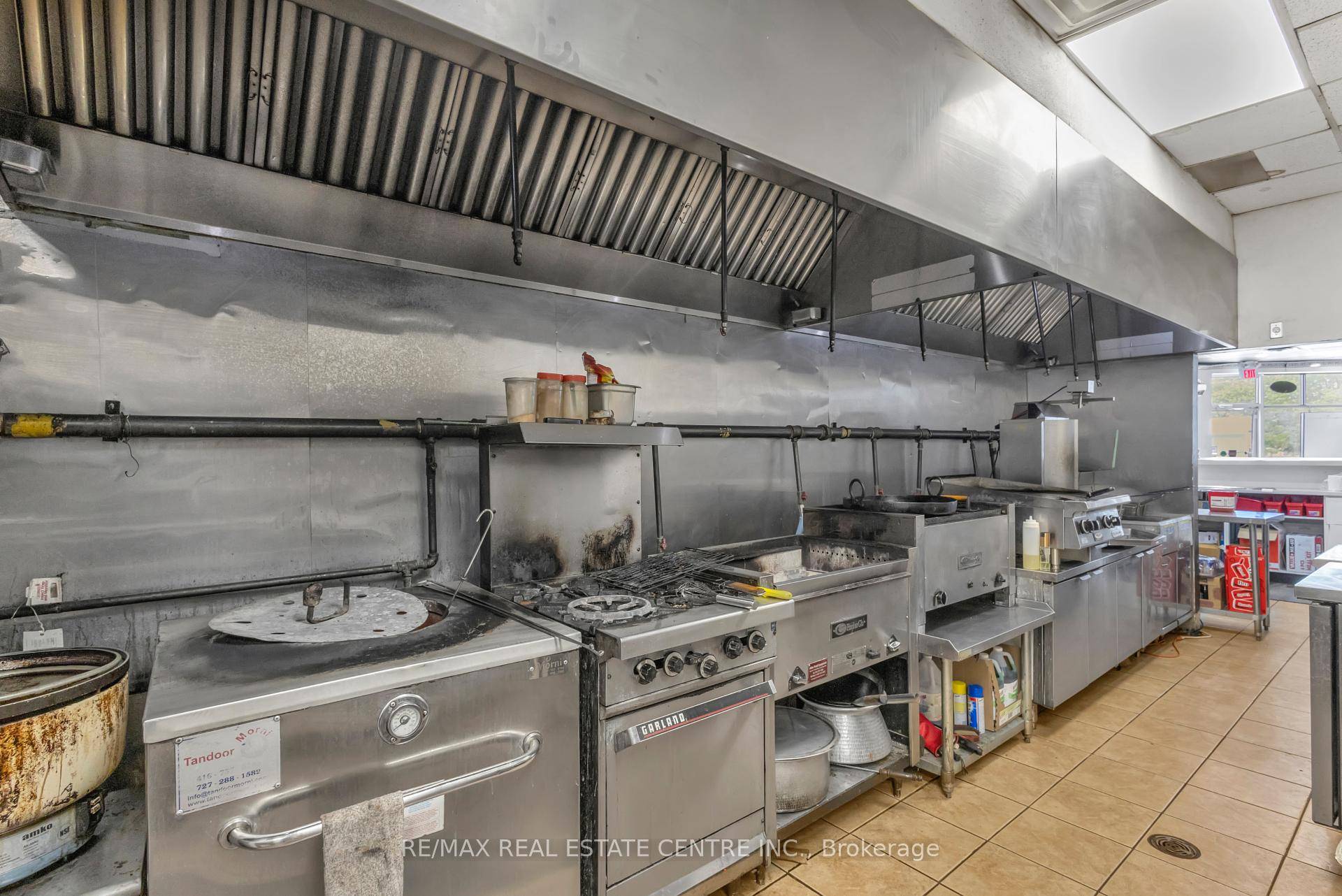 Explore a remarkable chance to acquire a well established Kabob Grill restaurant or re brand with your own concept, located in the vibrant heart of Cambridge !