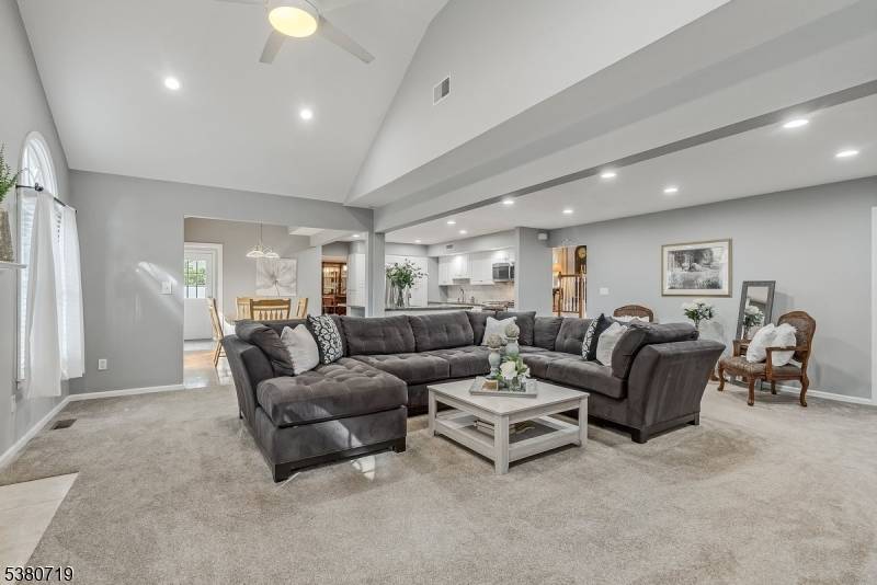 Welcome to 54 White Place.