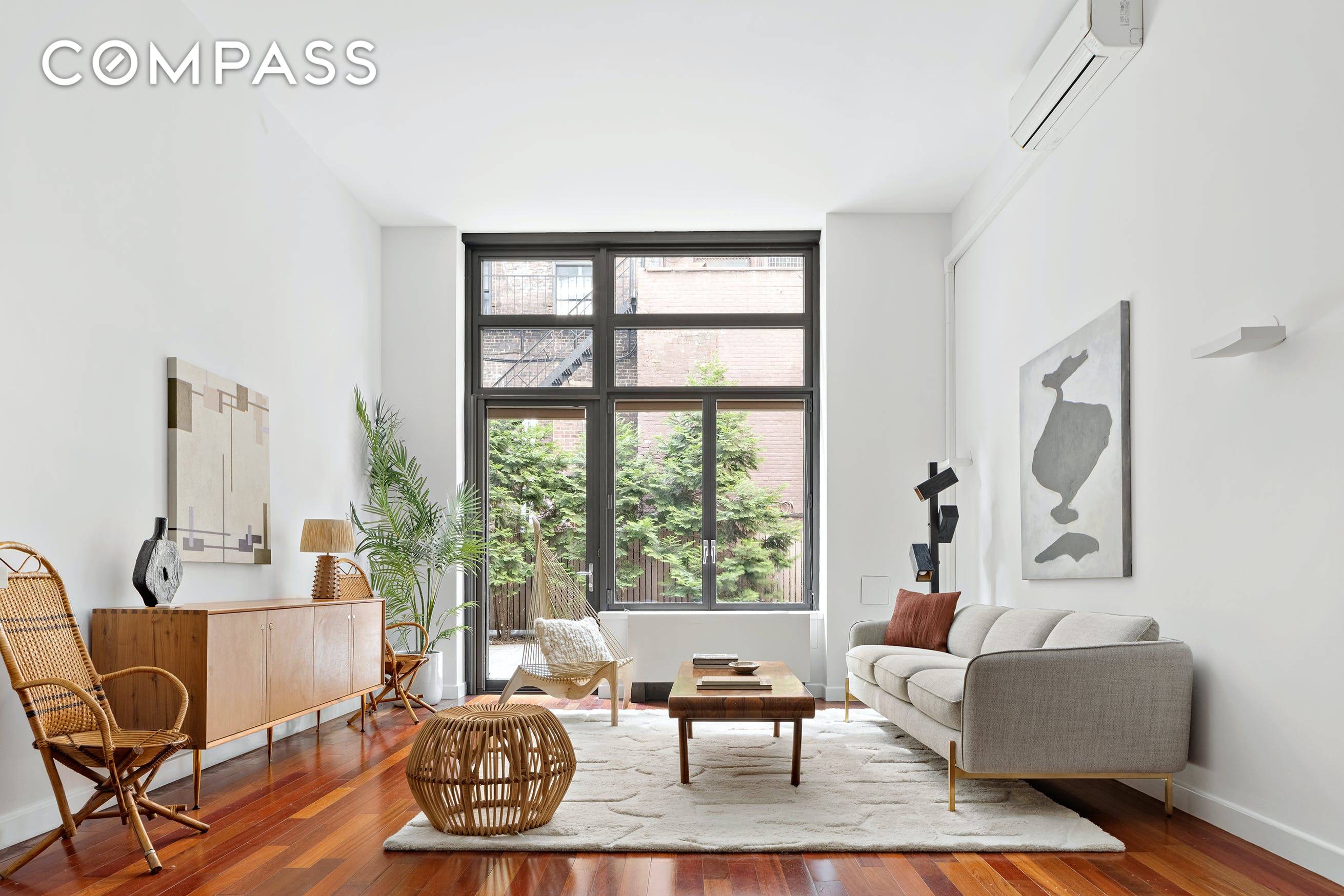 Stunning Garden HomeWith 2, 442 square feet interior and over 1, 045 square feet of exterior space, this grand duplex is not to be missed !