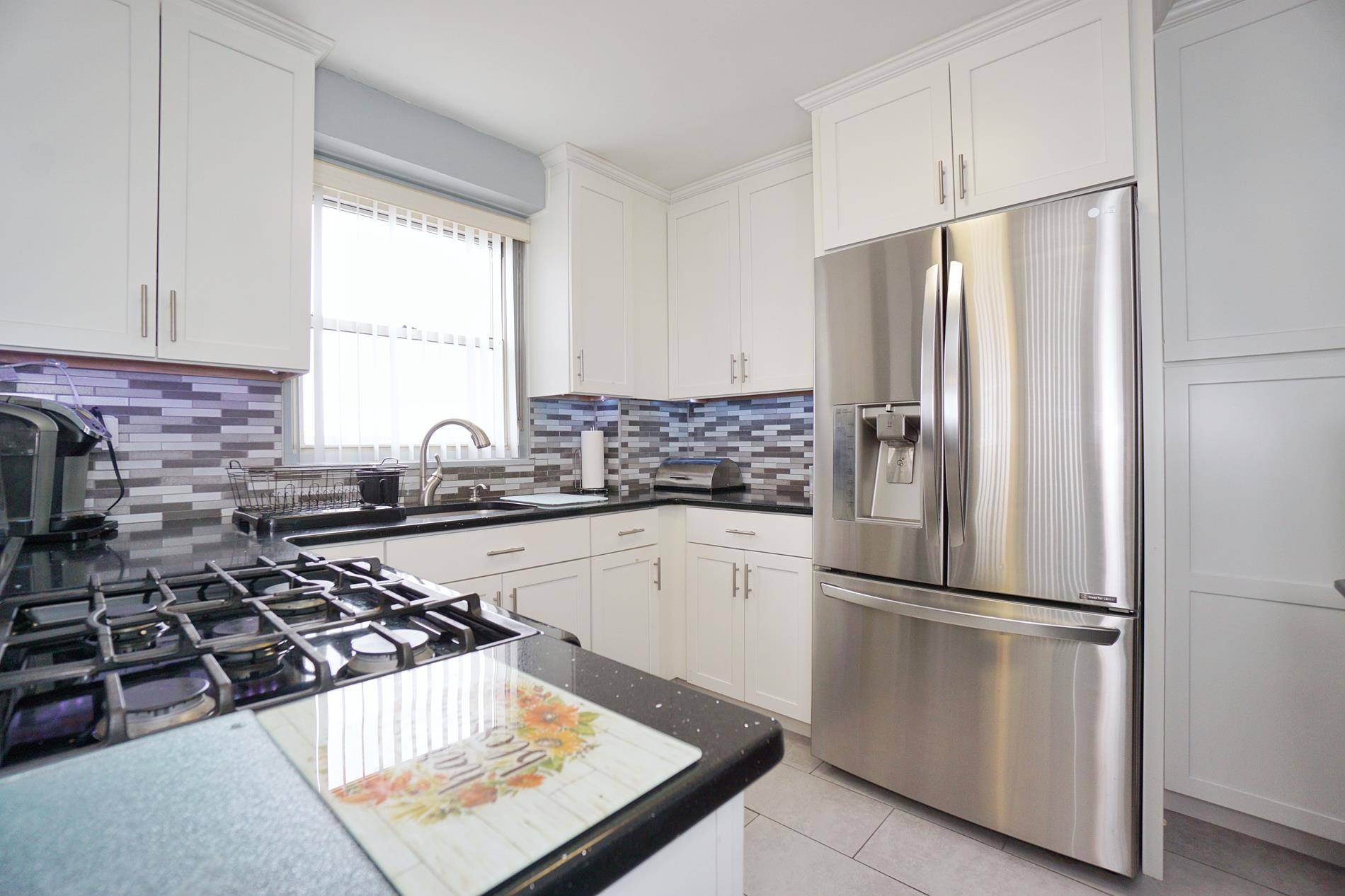 Stunning Panoramic Views !