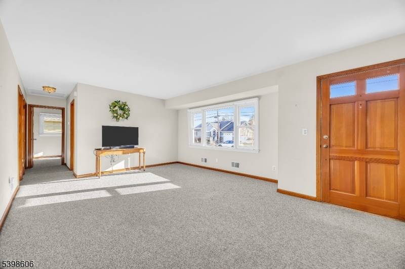 LOCATION, LOCATION, LOCATION !