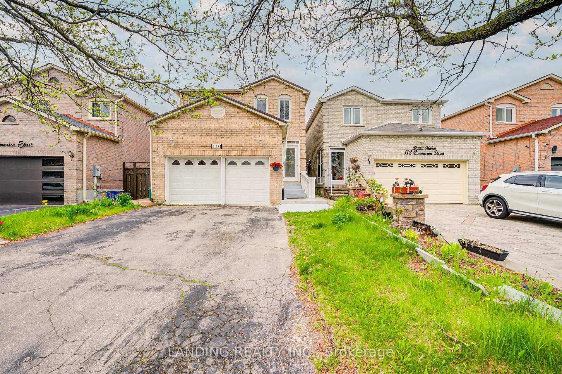 Beautiful Spacious Home 4 Bedroom Detached Newly Renovated and Upgrade.