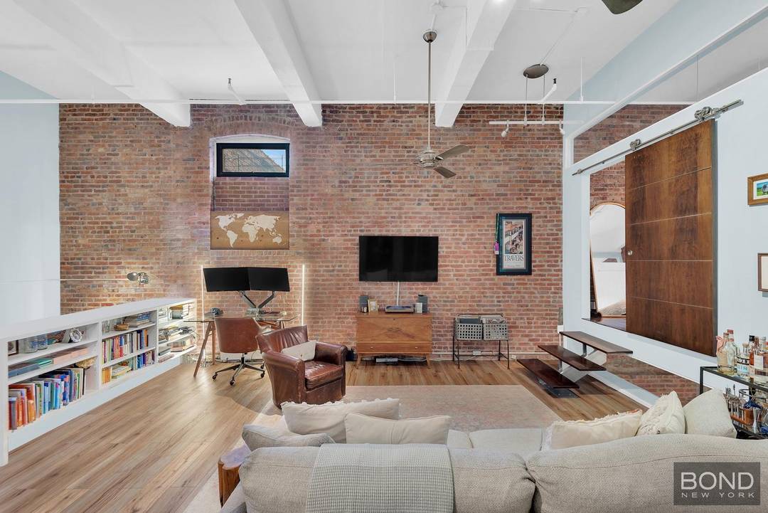 443 12th Street, Unit 1H Park SlopeA distinctive brick and beam duplex loft in the iconic Ansonia Storage Warehouse, this recently renovated home spans over 1, 800 square feet across ...