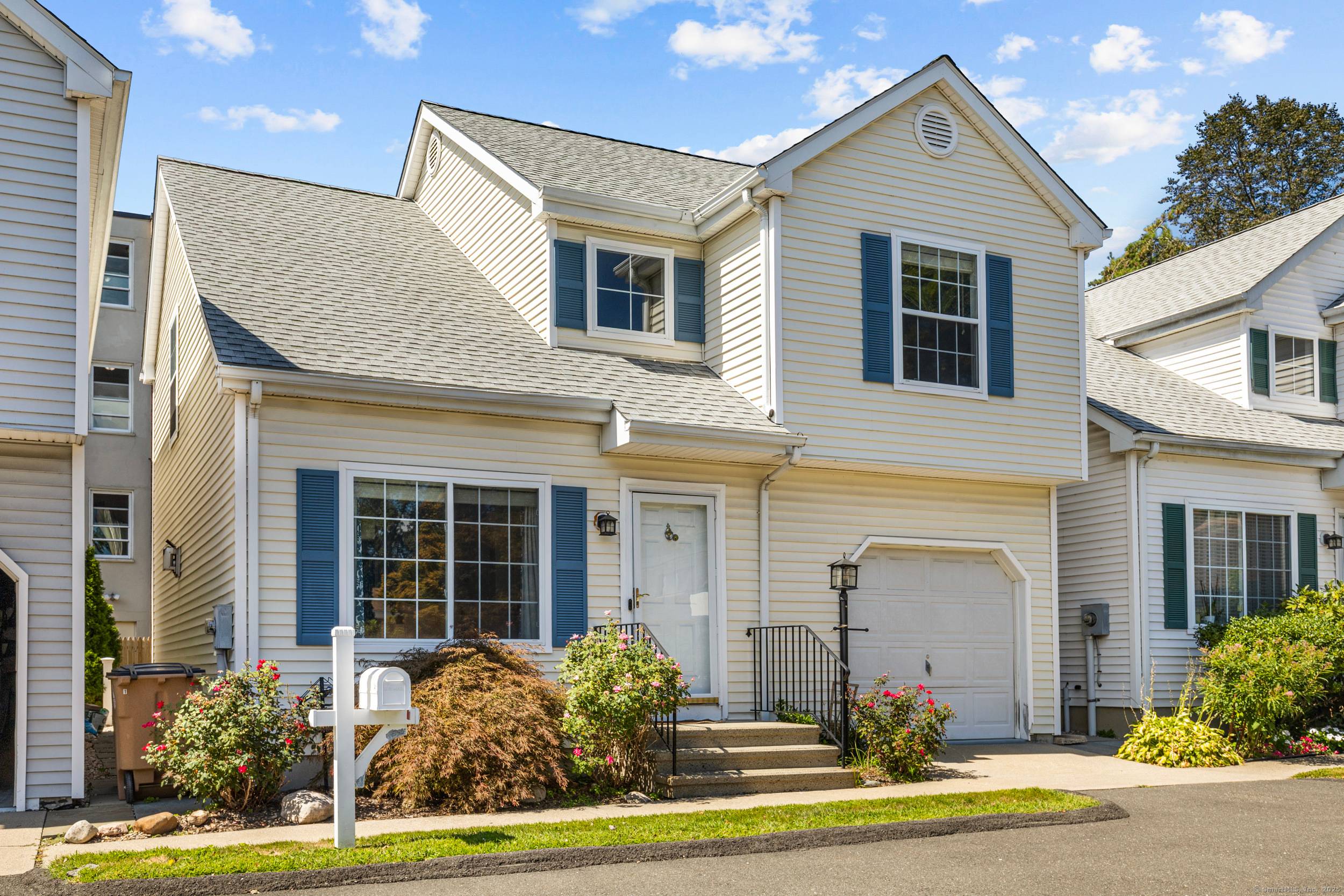 This bright and spacious 3 BR, 2.