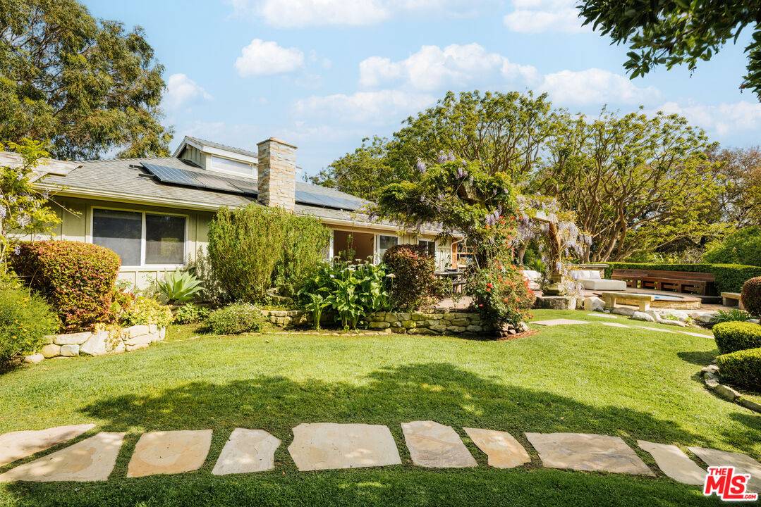 6945 Whitesands Pl 5BR Malibu La